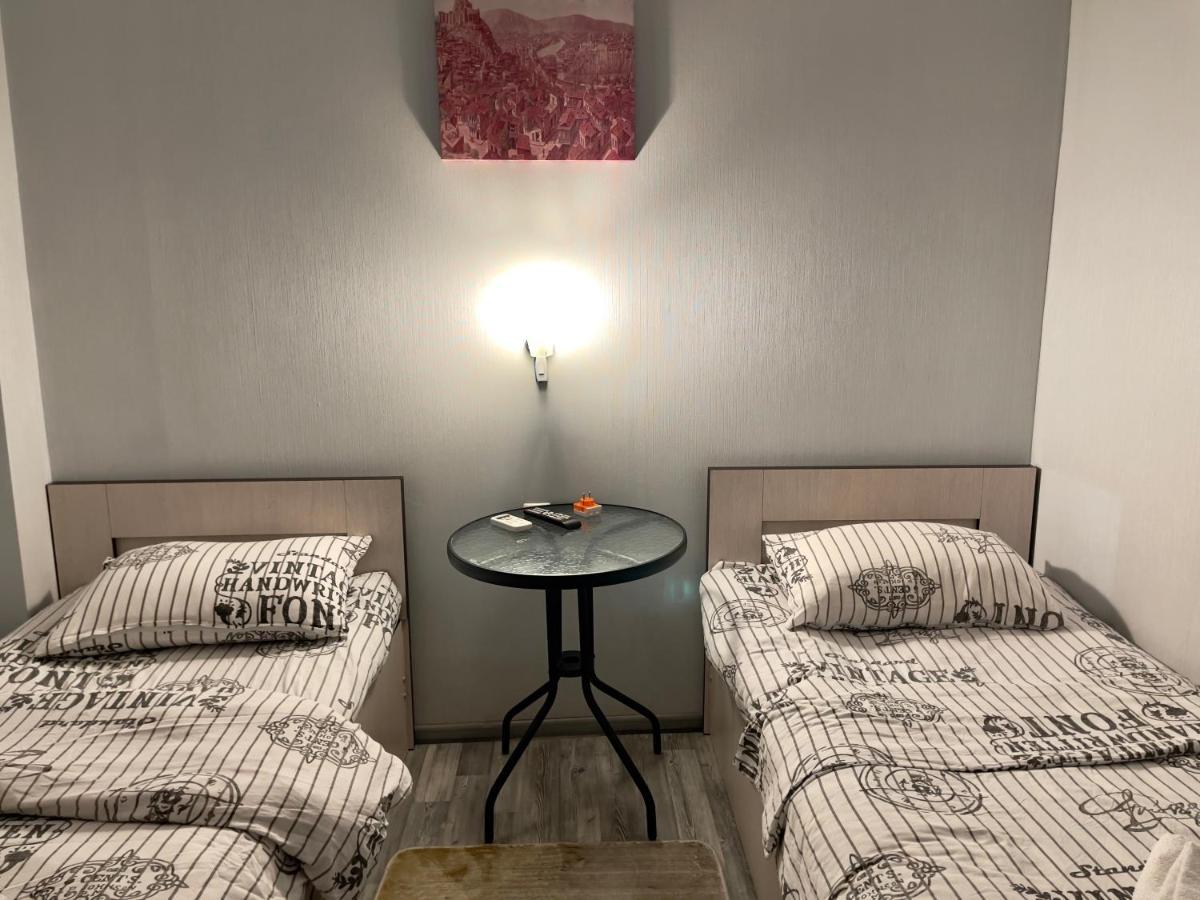 Mr Guest House Tbilisi ภายนอก รูปภาพ