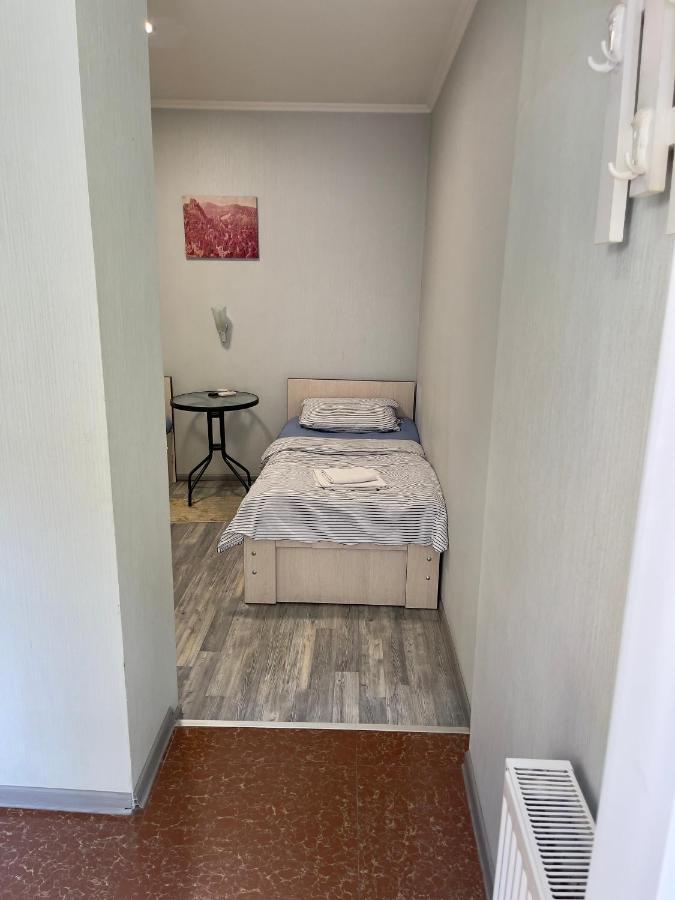 Mr Guest House Tbilisi ภายนอก รูปภาพ