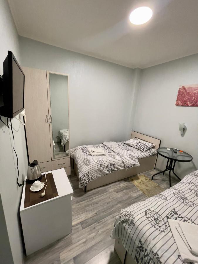 Mr Guest House Tbilisi ภายนอก รูปภาพ