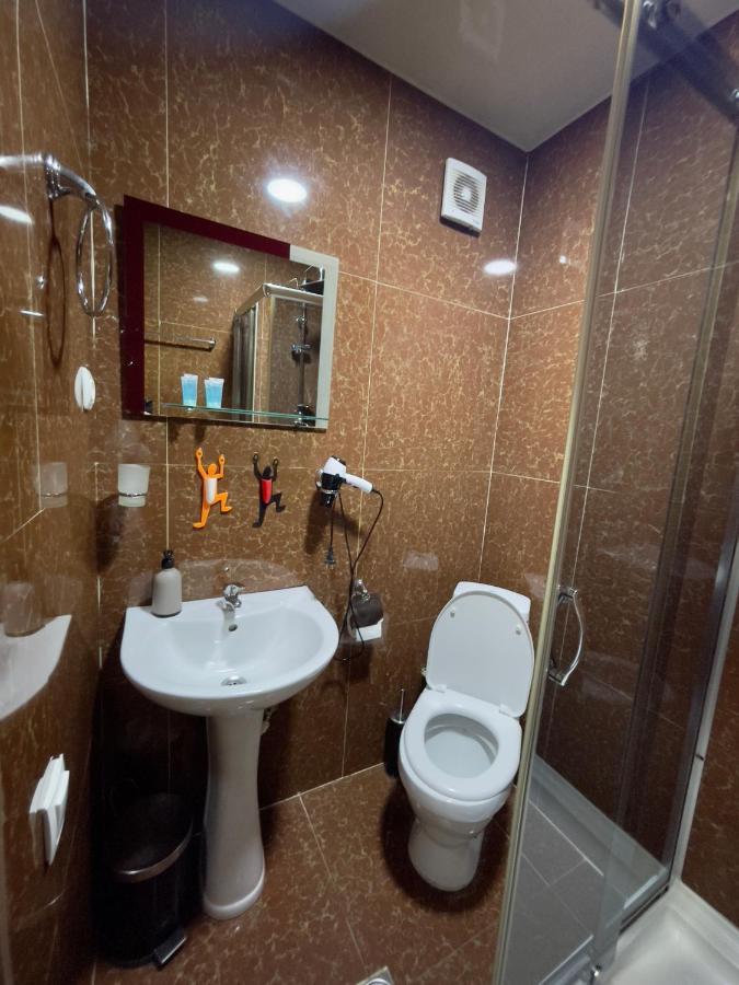 Mr Guest House Tbilisi ภายนอก รูปภาพ