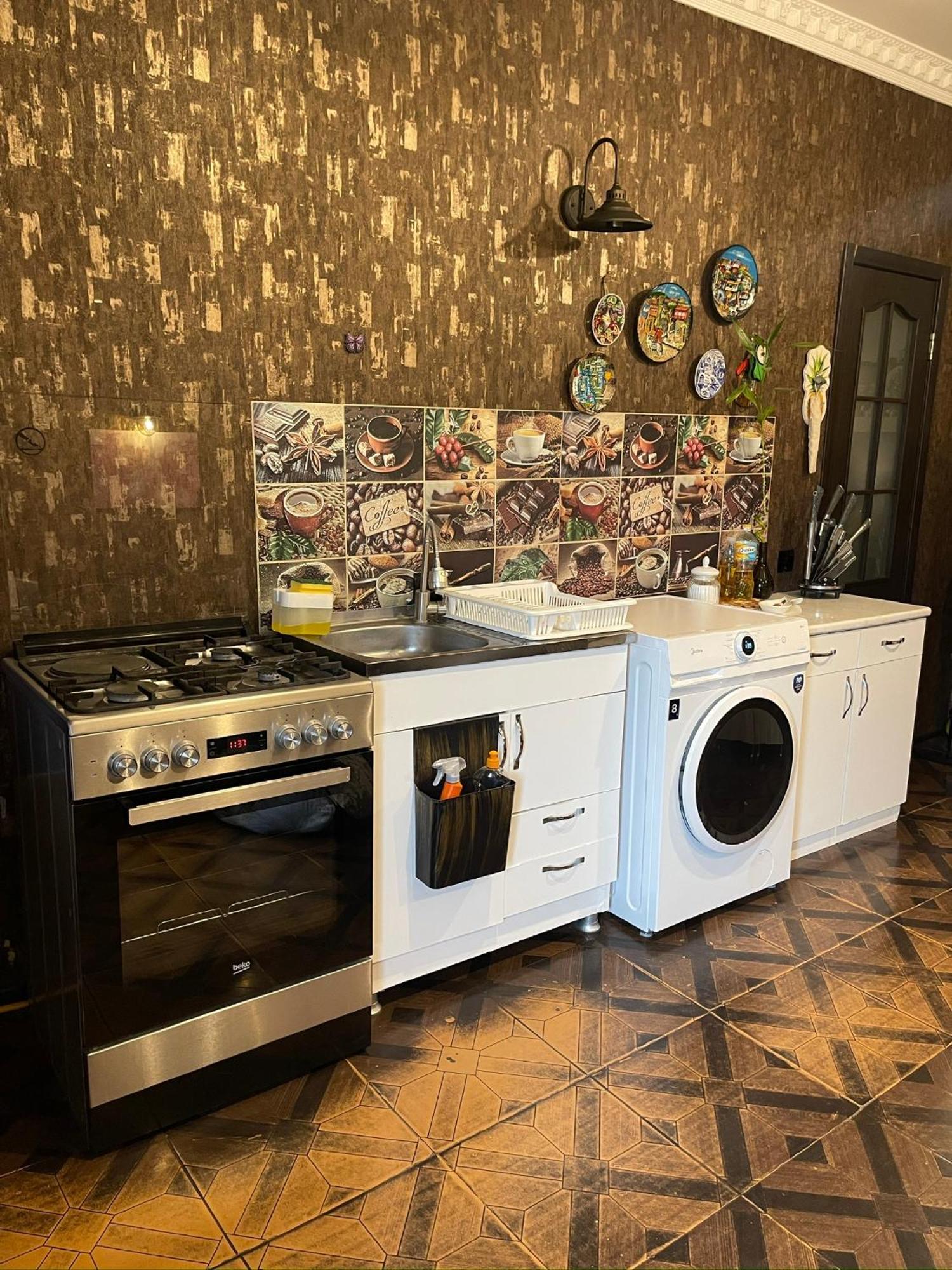 Mr Guest House Tbilisi ภายนอก รูปภาพ